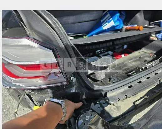 Photo 2 of 30: 2020 BMW 520d Luxury — Korean insurance auction