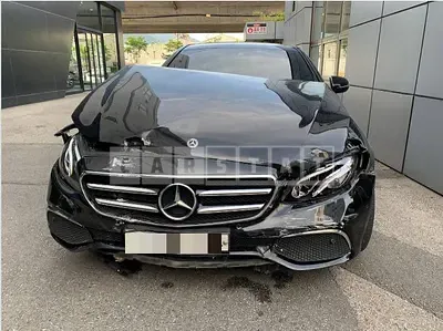 Photo 1 of 21: 2020 Mercedes-Benz E250 — Korean insurance auction