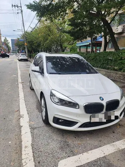 Photo 1 of 11: 2016 BMW Active Tourer — Korean insurance auction
