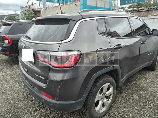 Photo 2 of 42: 2019 Jeep Compass, VIN 3C4NJDCB5KT598339 — Korean insurance auction