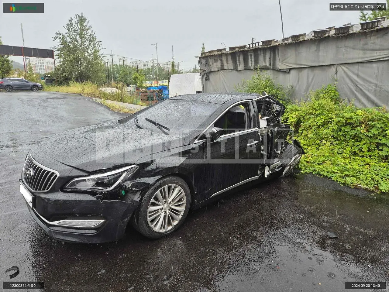 Photo 2 of 10: 2015 Hyundai Aslan, VIN KMHFN412BFA005441 — Korean insurance auction