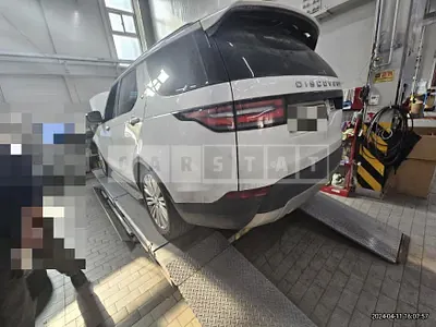 Photo 1 of 31: 2018 Land Rover Discovery TD6 — Korean insurance auction