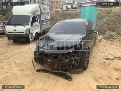 Photo 1 of 11: 2018 Kia K5, VIN KNAGX417GKA271408 — Korean insurance auction
