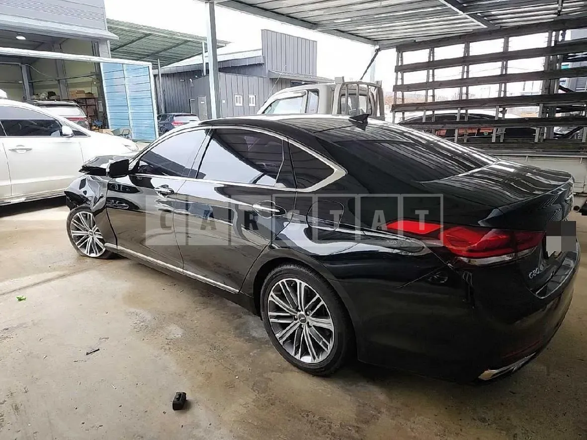 Photo 2 of 14: 2017 Genesis G80 — Korean insurance auction