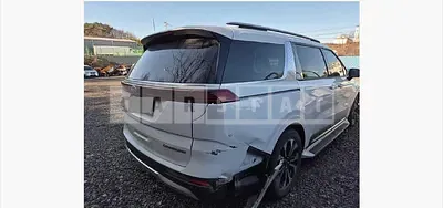 Photo 1 of 14: 2020 Kia Carnivals, VIN KNANE81BBMS021744 — Korean insurance auction