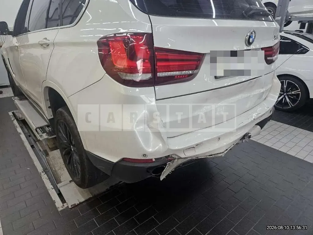 Photo 2 of 10: 2016 BMW X5 xDrive30d — Korean insurance auction