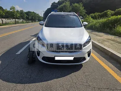 Photo 1 of 13: 2018 Kia Sorento, VIN KNAPK81BBKA476273 — Korean insurance auction