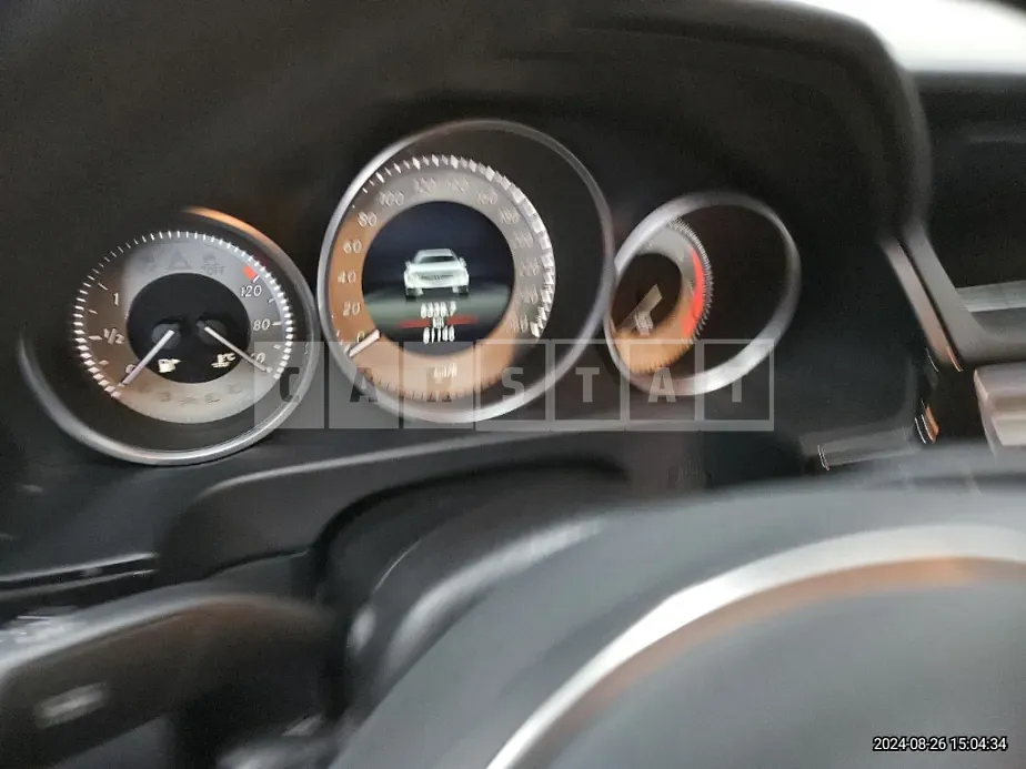 Photo 2 of 20: 2015 Mercedes-Benz E250 BlueTec 4Matic Avant-Garde — Korean insurance auction