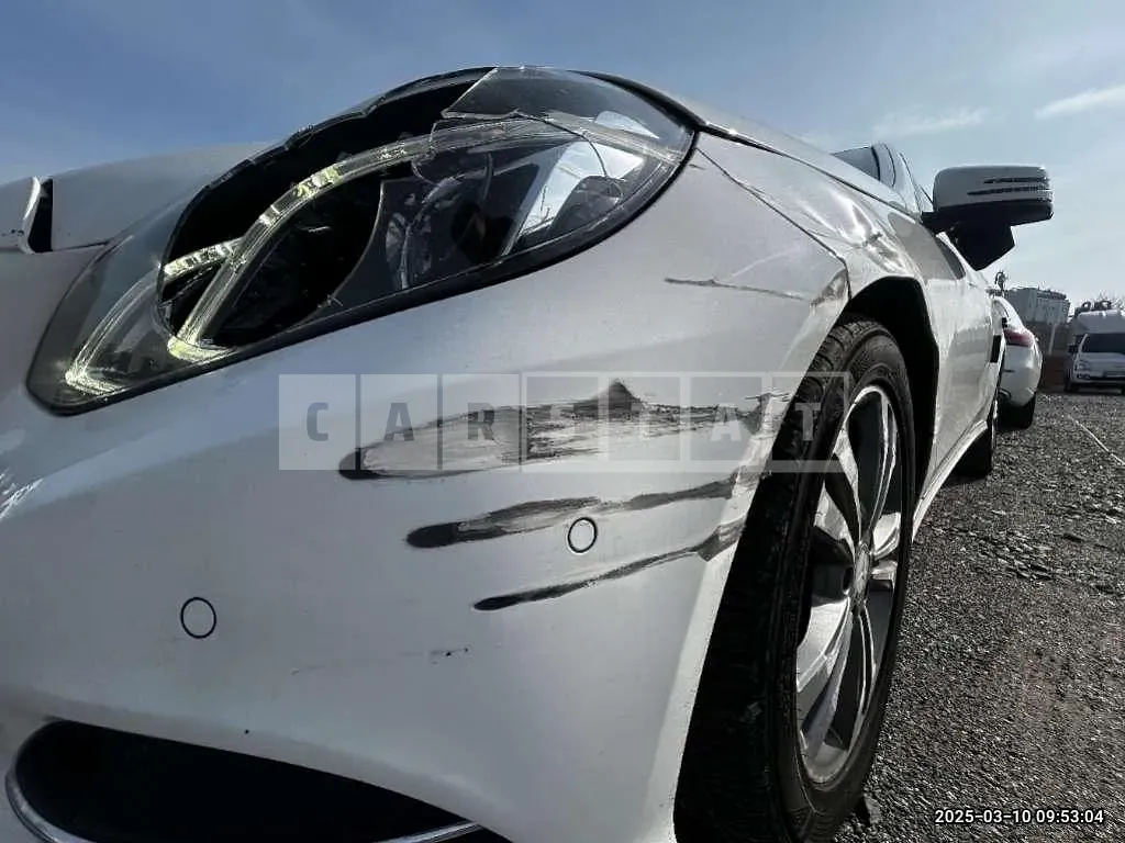 Photo 2 of 31: 2014 Mercedes-Benz E220 CDI — Korean insurance auction