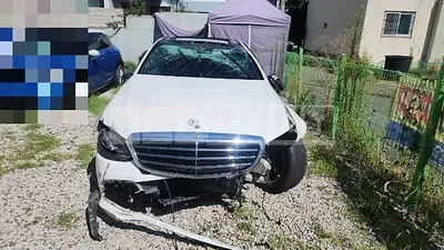 Photo 1 of 13: 2019 Mercedes-Benz E300 — Korean insurance auction