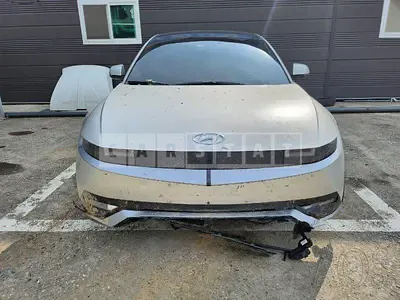 Photo 1 of 56: 2021 Hyundai IONIQ Electric Motor Long Range, VIN KMHKN81AFNU047062 — Korean insurance auction