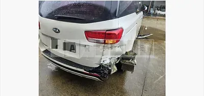 Photo 1 of 15: 2017 Kia Carnivals, VIN KNAME81ABHS321697 — Korean insurance auction