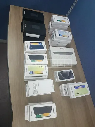 Photo 1 of 26: 2024 Mercedes-Benz 53 Smartphones (Geloxi And Other) — Korean insurance auction