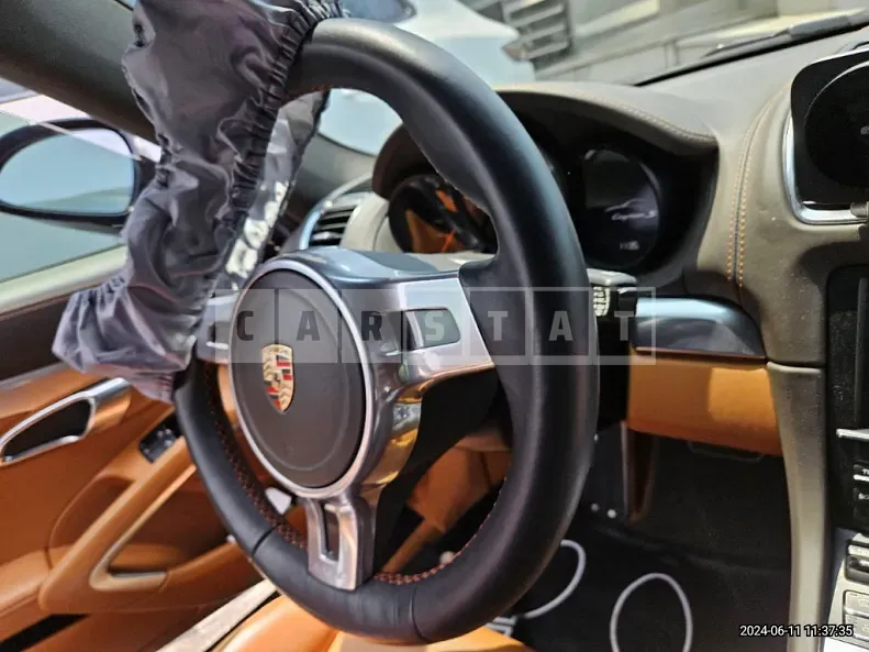 Photo 2 of 42: 2015 Porsche Cayman S — Korean insurance auction