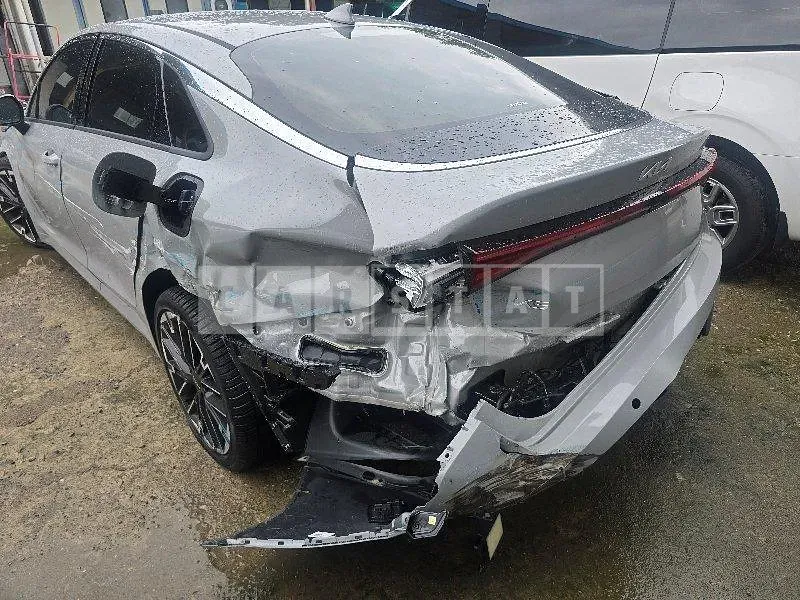 Photo 2 of 32: 2025 Kia K5 1.6 — Korean insurance auction