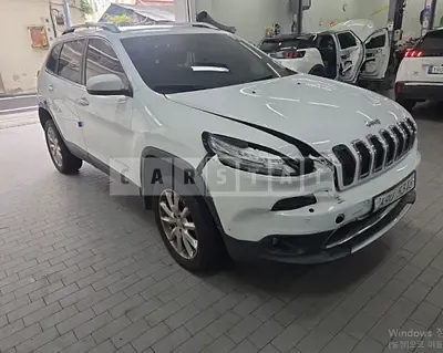 Photo 1 of 16: 2016 Jeep Zip Cherokee 2.2 — Korean insurance auction