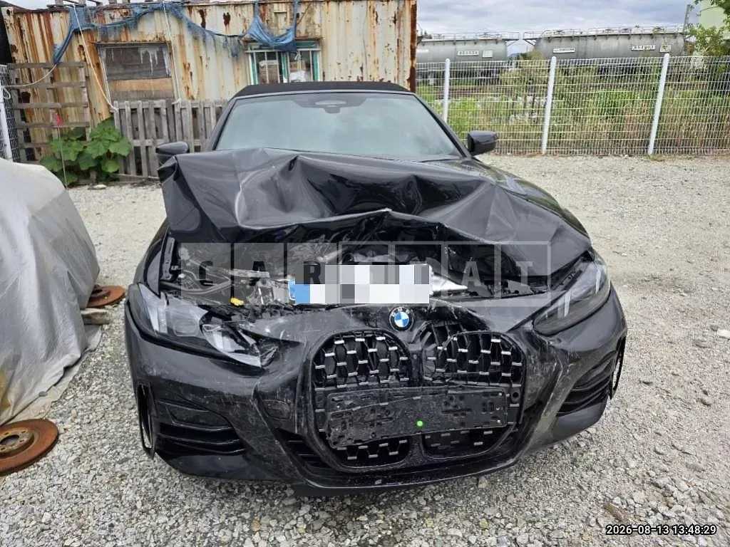 Photo 2 of 46: 2025 BMW 420i Convertible — Korean insurance auction