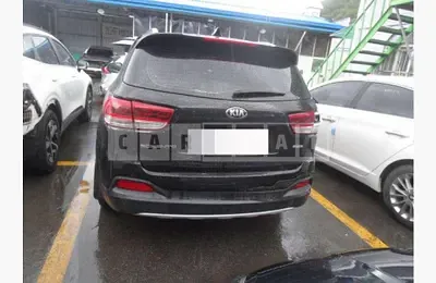 Photo 1 of 30: 2015 Kia Sorento — Korean insurance auction