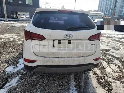 Photo 1 of 12: 2017 Hyundai Santa Fe DM, VIN KMHSW81UBJU833242 — Korean insurance auction