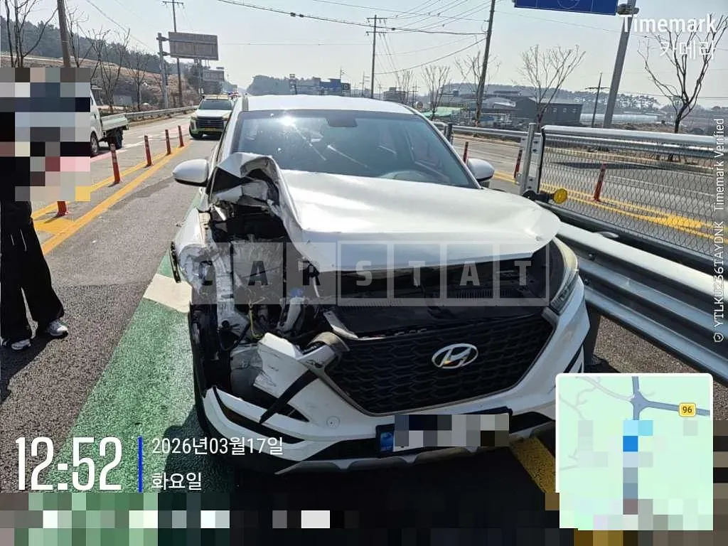 Photo 2 of 13: 2016 Hyundai Tucson TL — Korean insurance auction