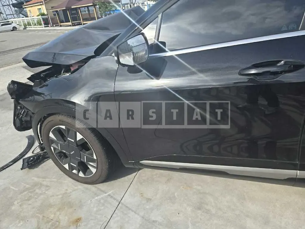 Photo 2 of 12: 2025 Kia Sportage — Korean insurance auction