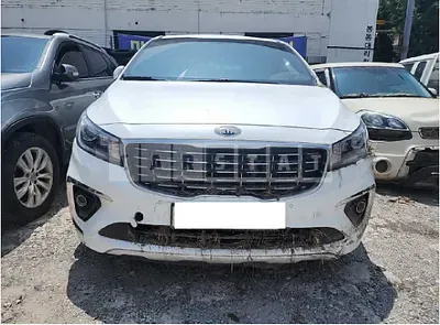 Photo 1 of 10: 2019 Kia Carnival — Korean insurance auction