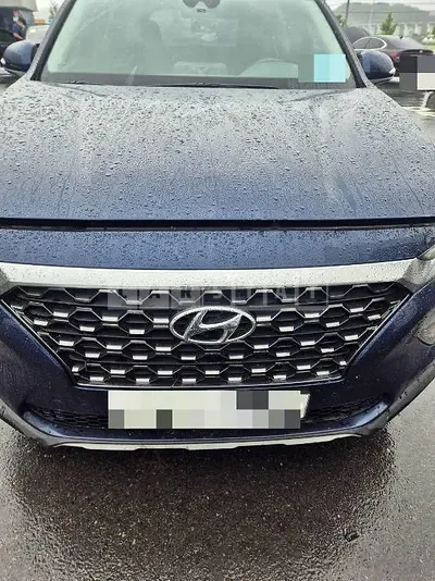 Photo 1 of 9: 2019 Hyundai Santa Fe TM 2.0 — Korean insurance auction