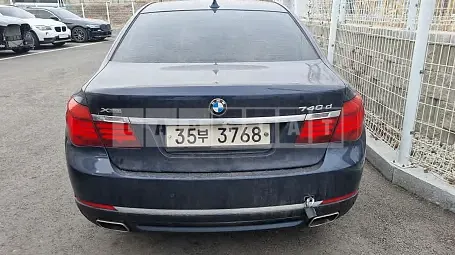 Photo 2 of 10: 2015 BMW 740d xDrive, VIN WBAYB0108FD598915 — Korean insurance auction