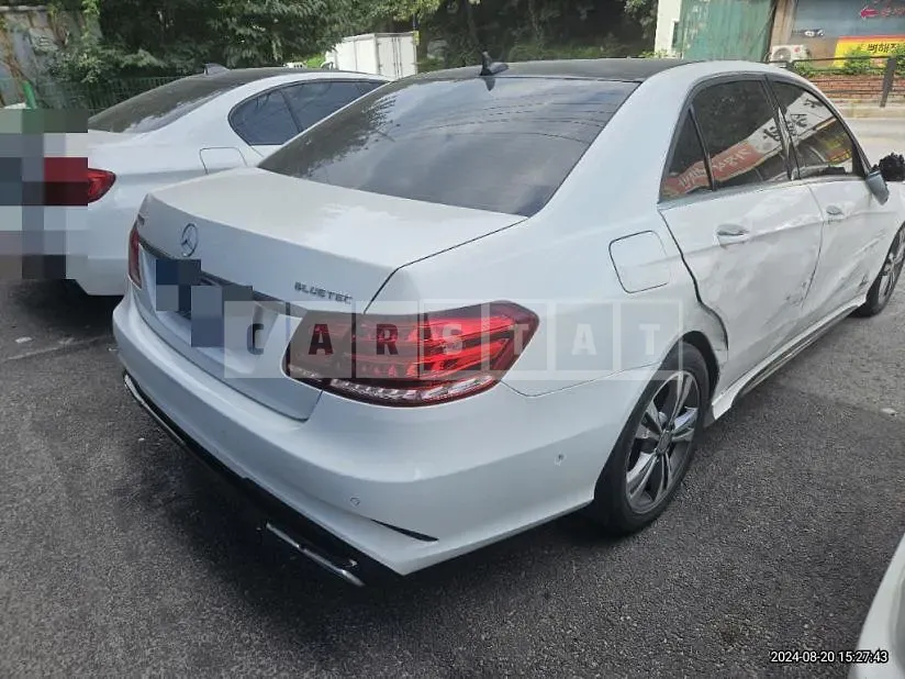 Photo 2 of 36: 2015 Mercedes-Benz 220 BlueTec — Korean insurance auction