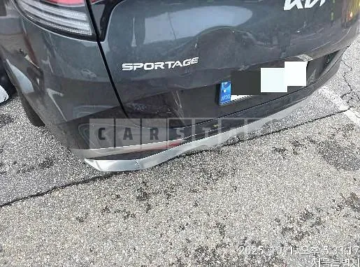 Photo 2 of 12: 2021 Kia Sportage — Korean insurance auction
