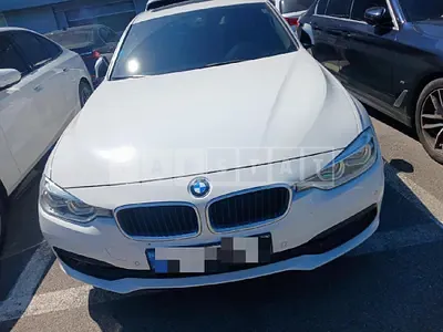 Photo 1 of 14: 2017 BMW 320d — Korean insurance auction