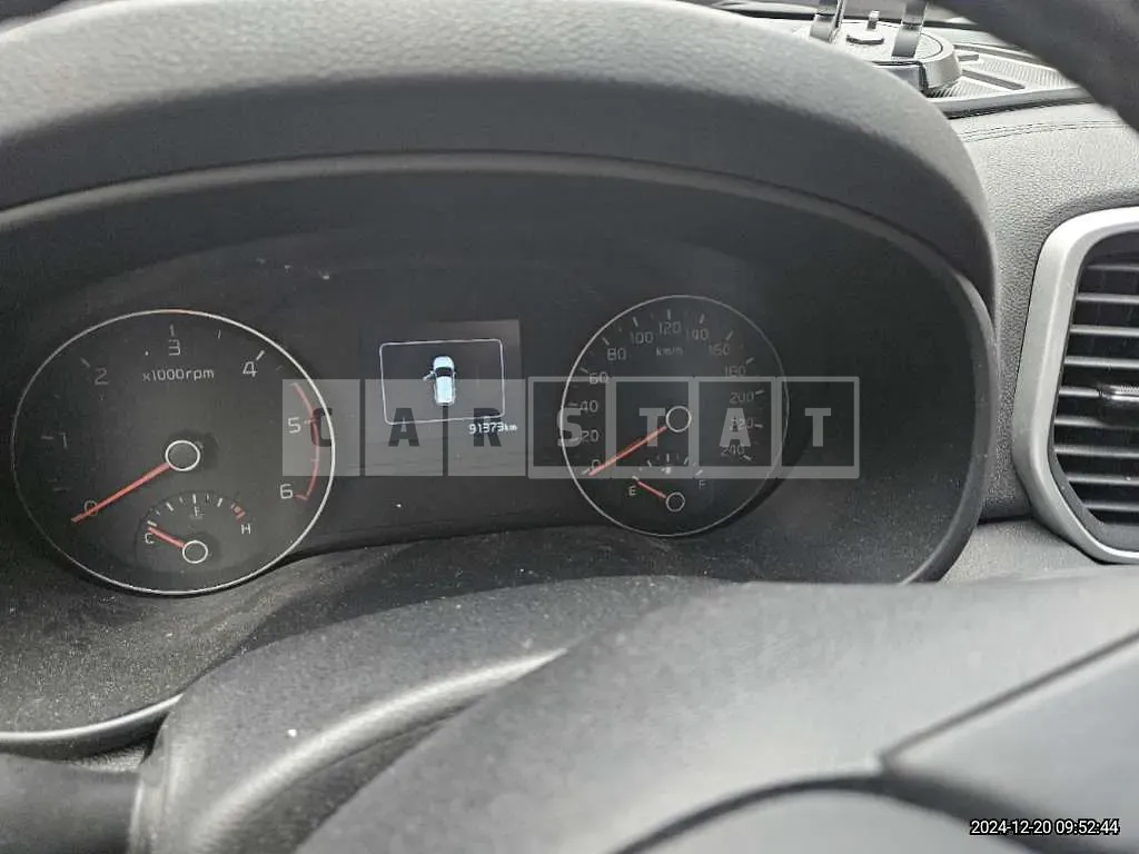 Photo 2 of 27: 2018 Kia Sportage — Korean insurance auction