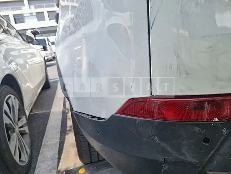 Photo 2 of 17: 2019 Land Rover Discovery TD6, VIN SALRA2BK9KA080533 — Korean insurance auction