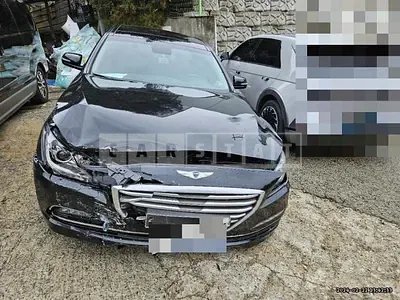 Photo 1 of 18: 2015 Genesis 3.3 — Korean insurance auction