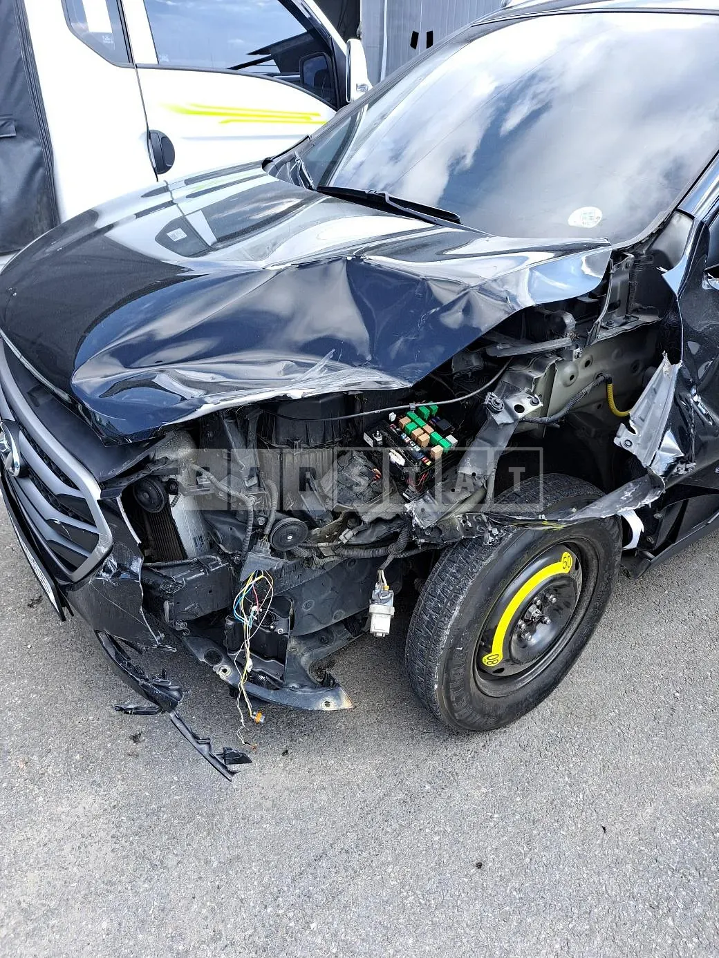 Photo 2 of 20: 2015 Hyundai Tucson, VIN KMHJU81VDFU063807 — Korean insurance auction