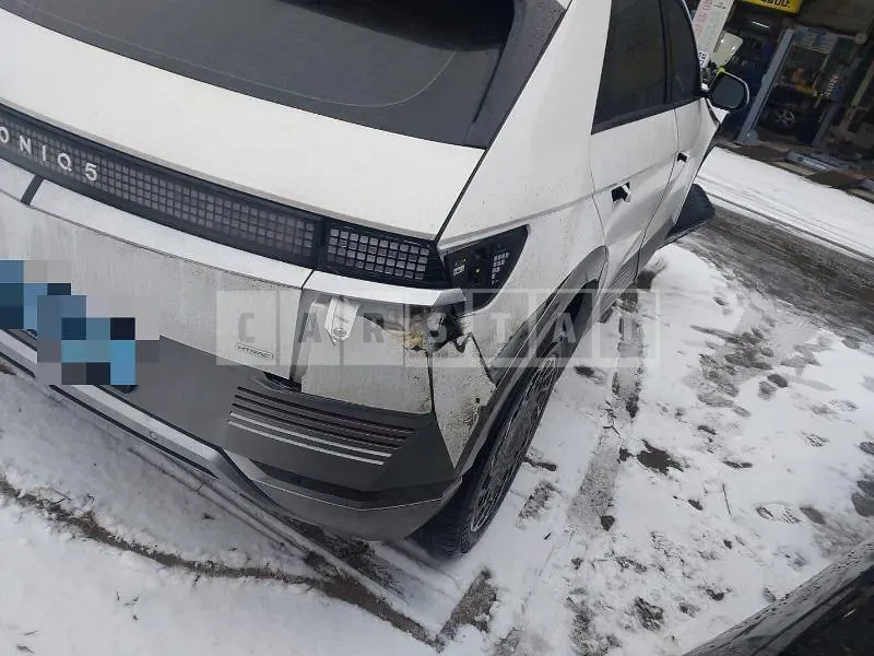 Photo 2 of 75: 2022 Hyundai IONIQ 5, VIN KMHKR81CPNU102932 — Korean insurance auction