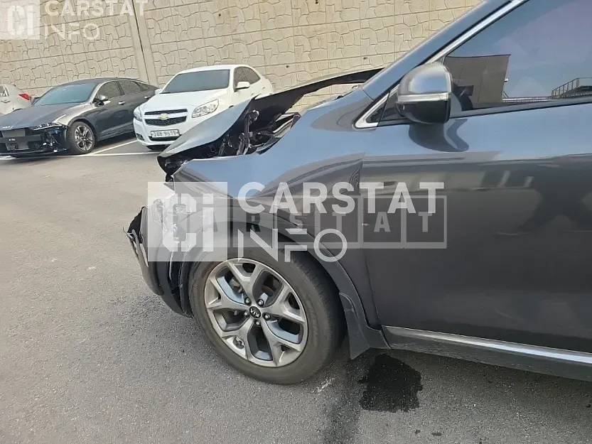 Photo 2 of 20: 2016 Kia Sorento 2.0 — Korean insurance auction