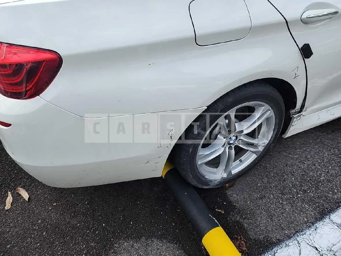 Photo 2 of 17: 2016 BMW 528i, VIN WBA5A5100GG602572 — Korean insurance auction