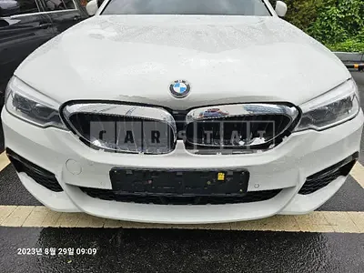 Photo 1 of 23: 2018 BMW 520d — Korean insurance auction