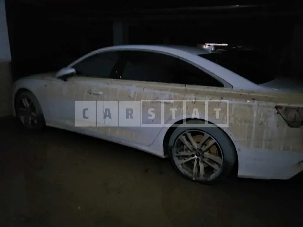 Photo 2 of 3: 2021 Audi A6 45 TFSI, VIN WAUZZZF25MN068049 — Korean insurance auction