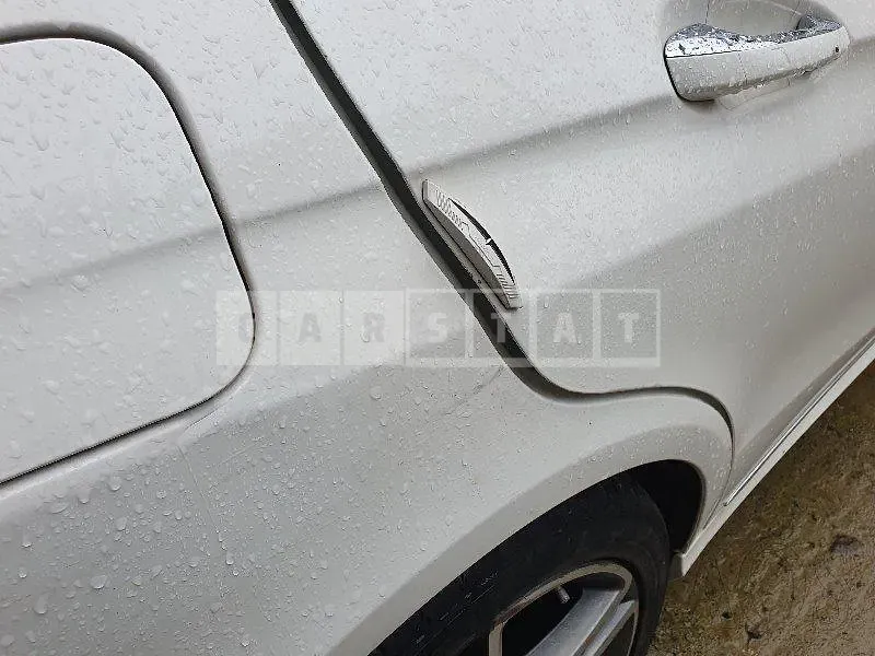 Photo 2 of 7: 2016 Mercedes-Benz E300 4Matic, VIN WDDHF8BB4GB201354 — Korean insurance auction