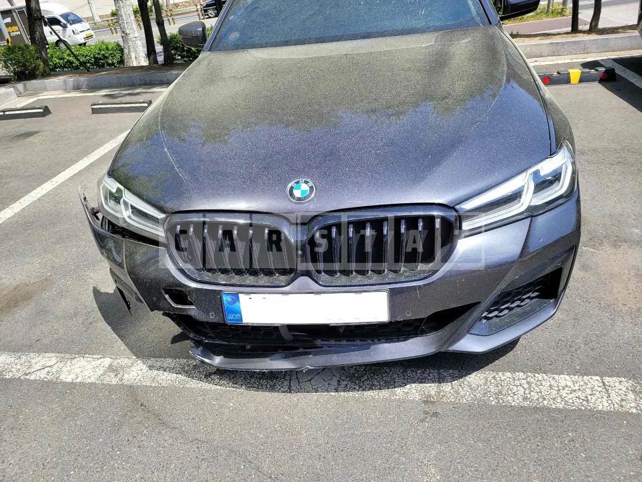 Photo 2 of 19: 2021 BMW 520i, VIN WBA11BH0XMWX18589 — Korean insurance auction