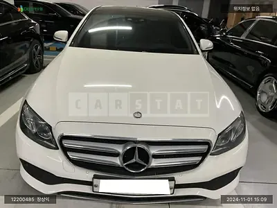Photo 1 of 29: 2016 Mercedes-Benz E300, VIN WDDZF4JBXHA127587 — Korean insurance auction