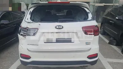 Photo 1 of 60: 2019 Kia Sorento 2.2 4WD, VIN KNAPH81BDLA635607 — Korean insurance auction
