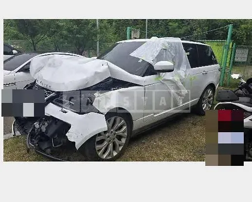Photo 2 of 11: 2018 Land Rover Range Rover 4.4d — Korean insurance auction