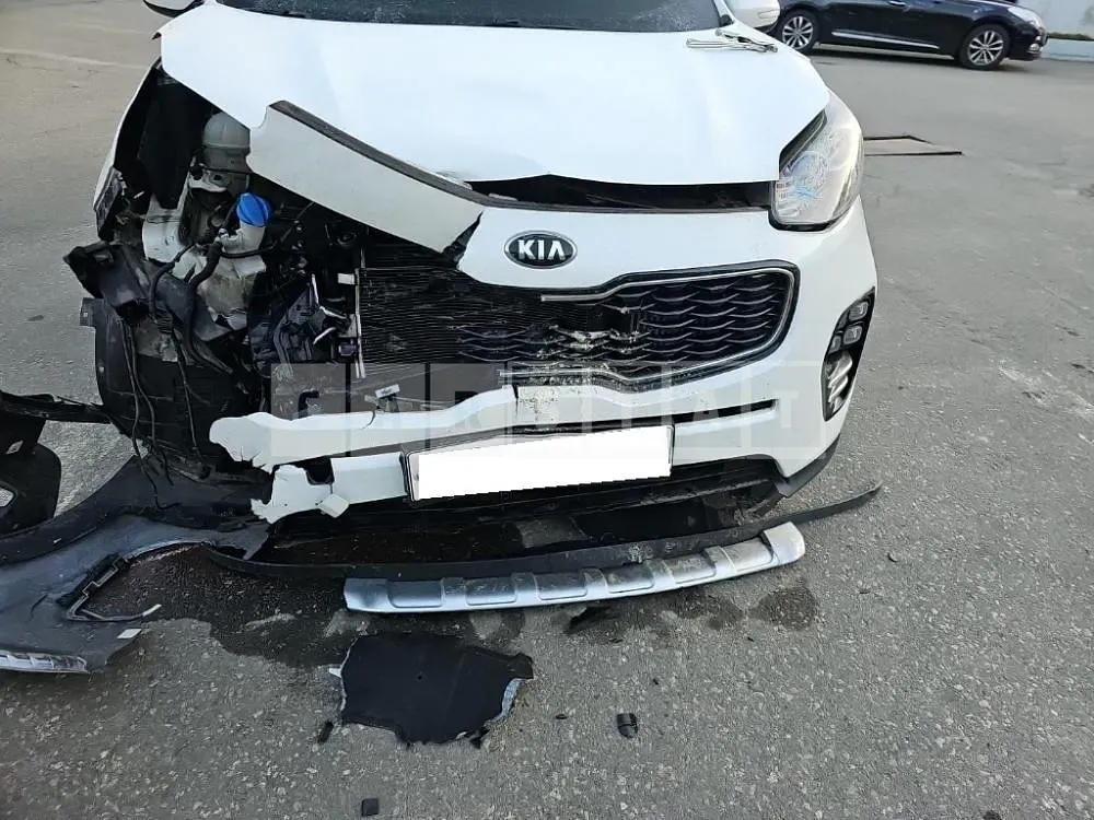 Photo 2 of 9: 2016 Kia Sportage, VIN KNAPN813BGK141796 — Korean insurance auction
