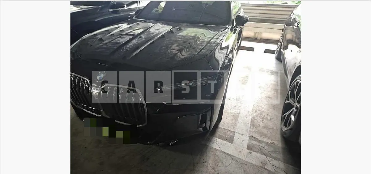 Photo 2 of 55: 2024 BMW 740d xDrive — Korean insurance auction