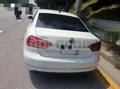 Photo 1 of 6: 2015 Volkswagen Passat 2.0 TDI — Korean insurance auction
