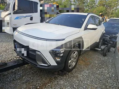 Photo 1 of 8: 2025 Hyundai Kona Gasoline — Korean insurance auction