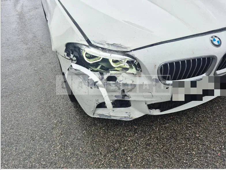 Photo 2 of 7: 2015 BMW 520d — Korean insurance auction